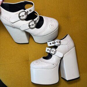 LaModa Women’s White Chunky Platform Mary Jane Heels Double Buckle Statement Sho